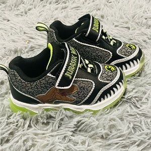 Toddler Boys Shoes - Size 8
